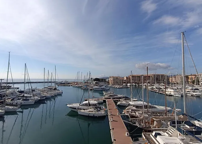 Le Mediterranee-2 By Interhome شقة Fréjus